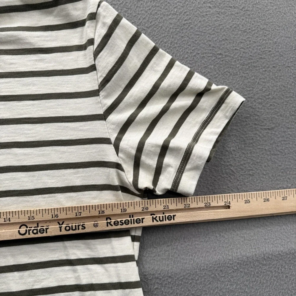 True Religion Shirt Mens Medium White Striped Logo Box Crewneck‎ T-Shirt Tee